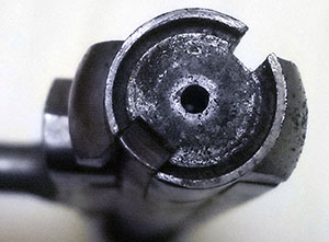 detail shot, Mosin-Nagant M44 bolt face